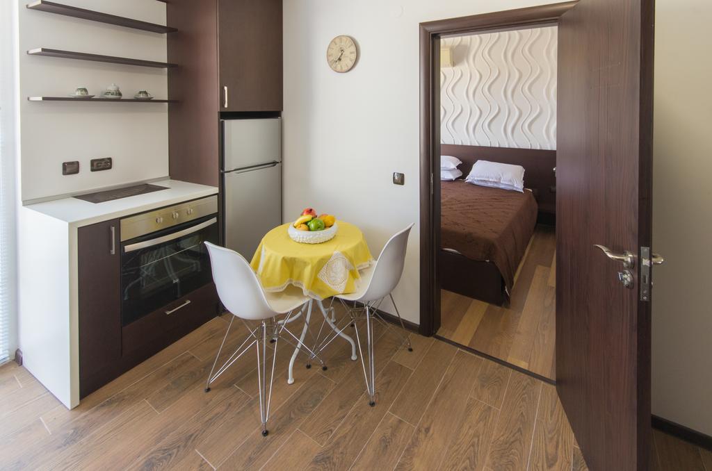City Apartments La Casa Warna Exterior foto