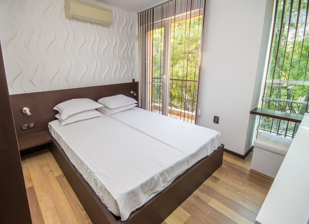 City Apartments La Casa Warna Exterior foto